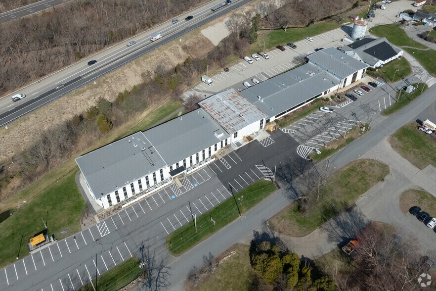 More Photos Of 40 Washington St, Westborough Research And Development For Lease