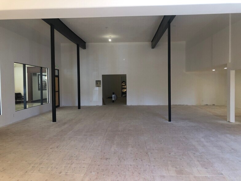 More Photos Of 250 W Center St, Provo Office Residential For Lease