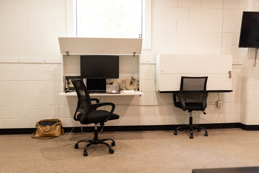 More Photos Of 205 Van Buren St, Nashville Coworking Space