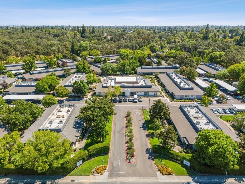 More Photos Of 6546 Auburn Blvd, Citrus Heights Apartments For Sale