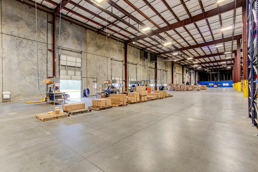 More Photos Of 1043 Global Ave, Graniteville Distribution For Lease