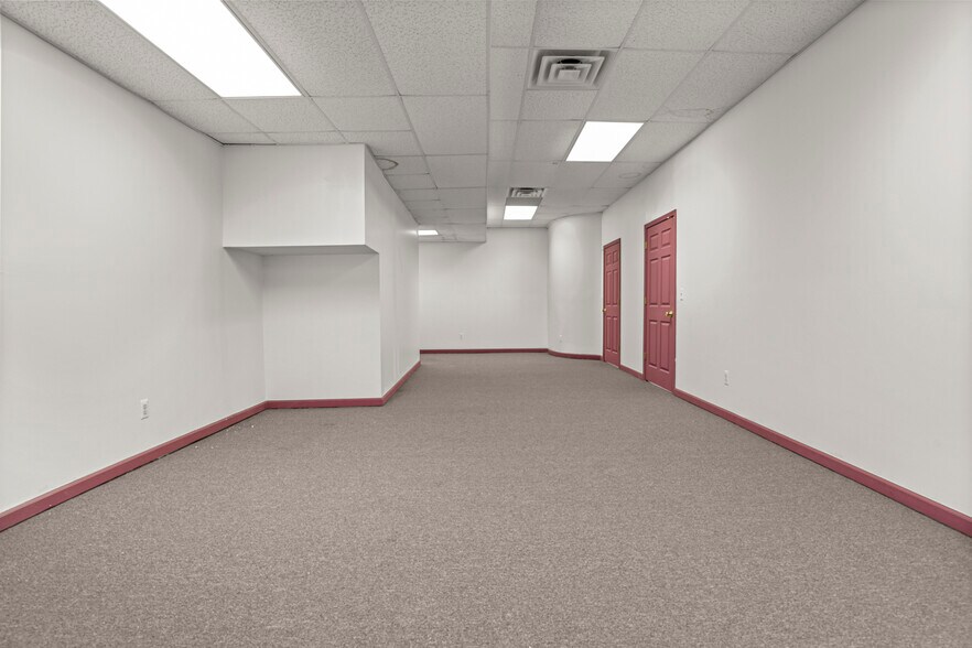 More Photos Of 107 S Main St, Almont Restaurant For Sale