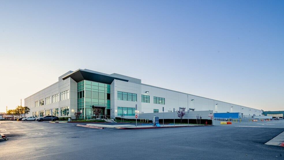 Primary Photo Of 2815 W El Segundo Blvd, Hawthorne Unknown For Lease