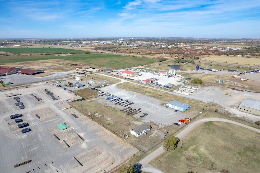 More Photos Of 3519 Jensen Rd E, El Reno Warehouse For Sale
