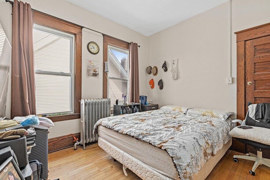More Photos Of 3024 Chicago Ave, Minneapolis Apartments For Sale