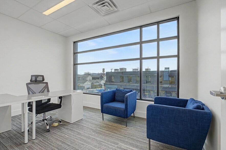 More Photos Of 6117 Centennial Blvd, Nashville Storefront Retail Office For Sale