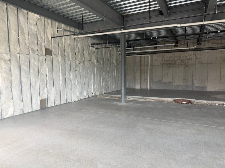 More Photos Of 3810 Steiner Ranch Blvd, Austin General Retail For Lease