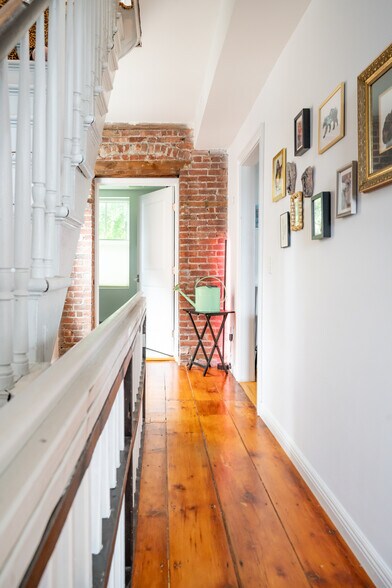 More Photos Of 121 Montgomery St, Newburgh Apartments For Sale