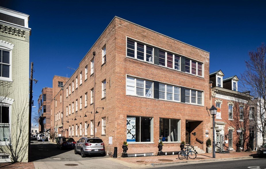 More Photos Of 113 S Columbus St, Alexandria Office For Lease
