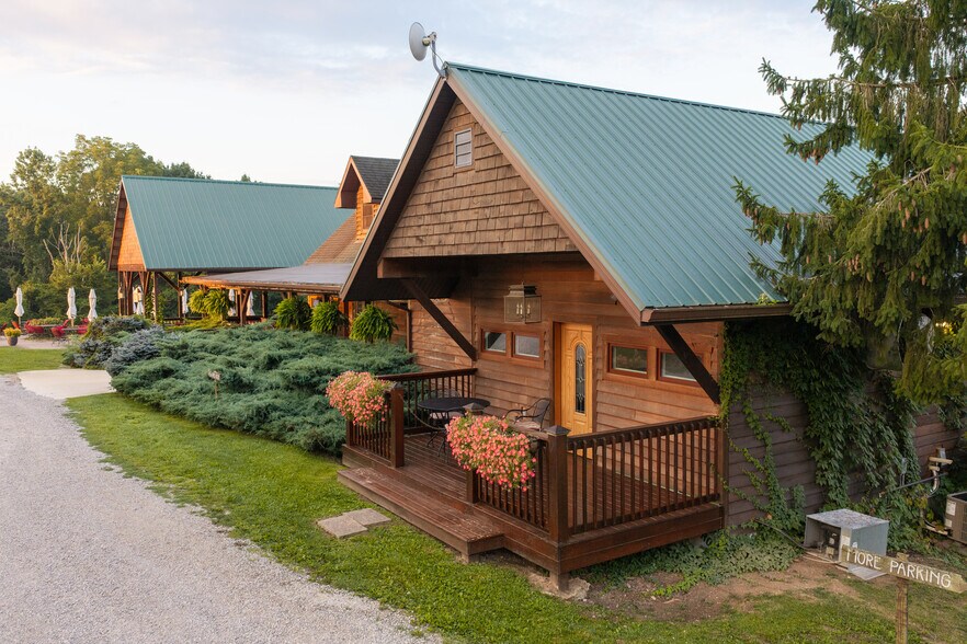 More Photos Of 401 Gilkey Ridge Rd, Shade Winery Vineyard For Sale