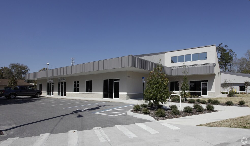 Primary Photo Of 4111 NW 6th St, Gainesville Light Manufacturing For Lease