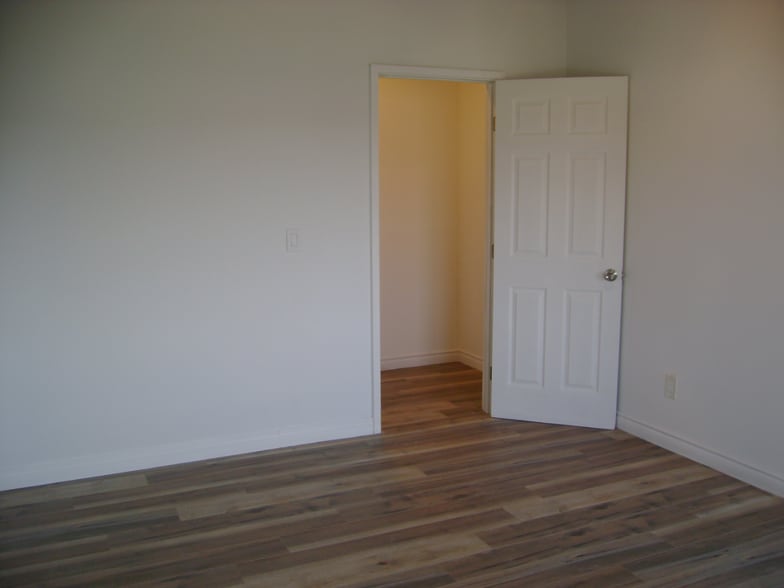 More Photos Of 5939-5941 Clara St, Bell Gardens Manufacturing For Lease