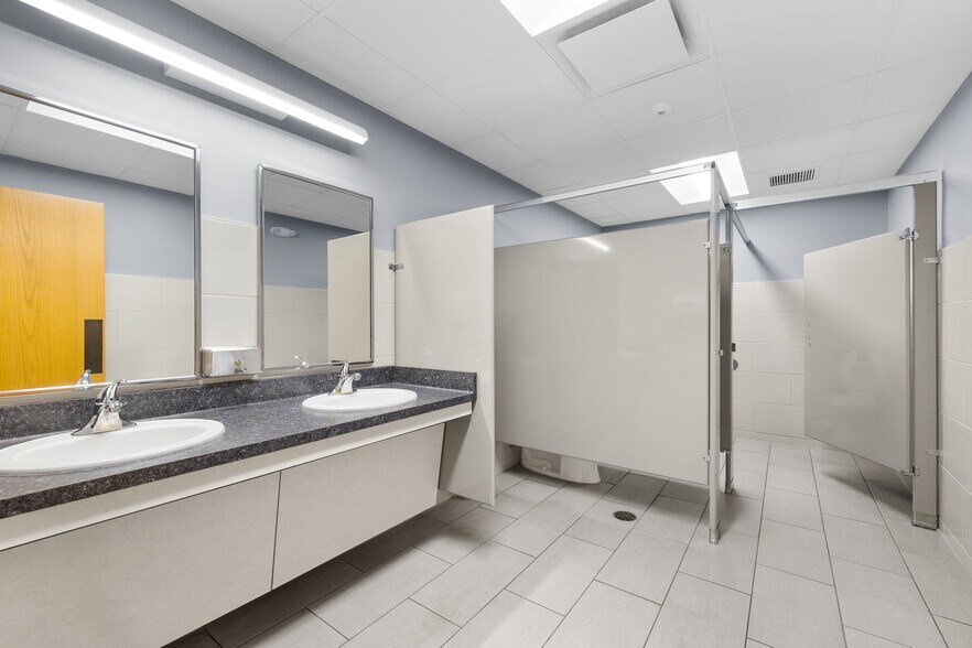 More Photos Of 3101 Hoover Rd, Stevens Point Bank For Sale