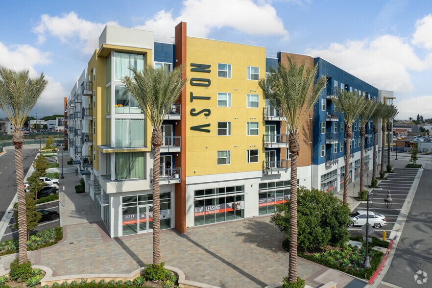 More Photos Of 10568 Gateway Promenade, El Monte Apartments For Lease