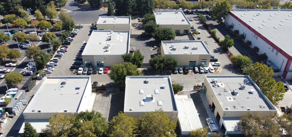 More Photos Of 4009 Vista Park Ct, Sacramento Research And Development For Sale