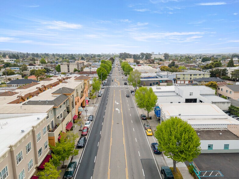More Photos Of 727 San Pablo Ave, Albany Storefront Retail Residential For Sale