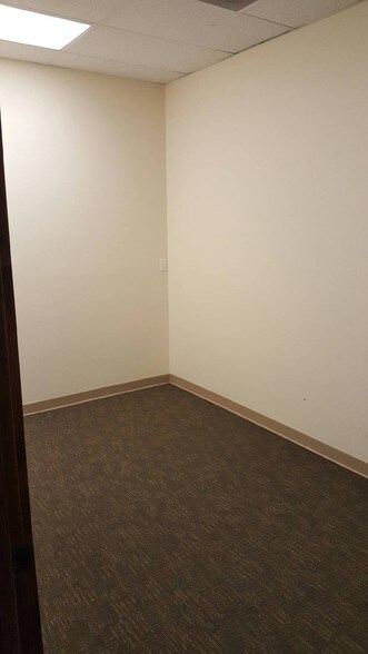 More Photos Of 625 1/2 Main St, Rapid City Office For Lease