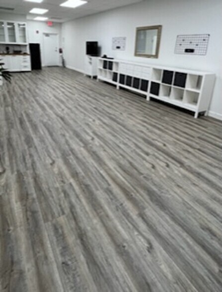 More Photos Of 6099 Stirling Rd, Davie Office Residential For Sale