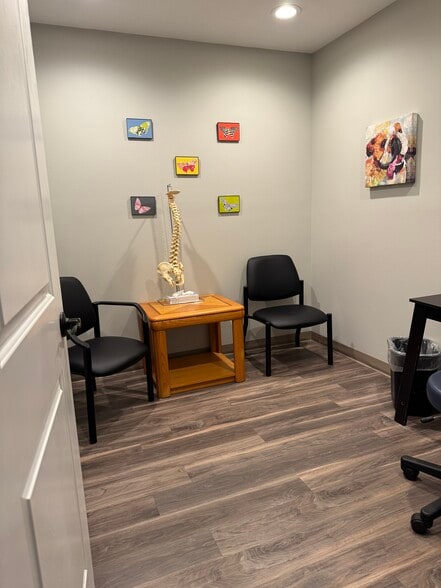 More Photos Of 110 Turner St, Southern Pines Medical For Lease