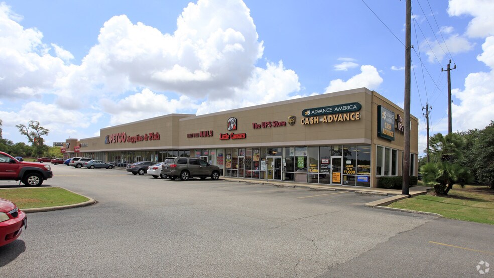 More Photos Of 117 W Highway 332, Lake Jackson General Retail For Lease