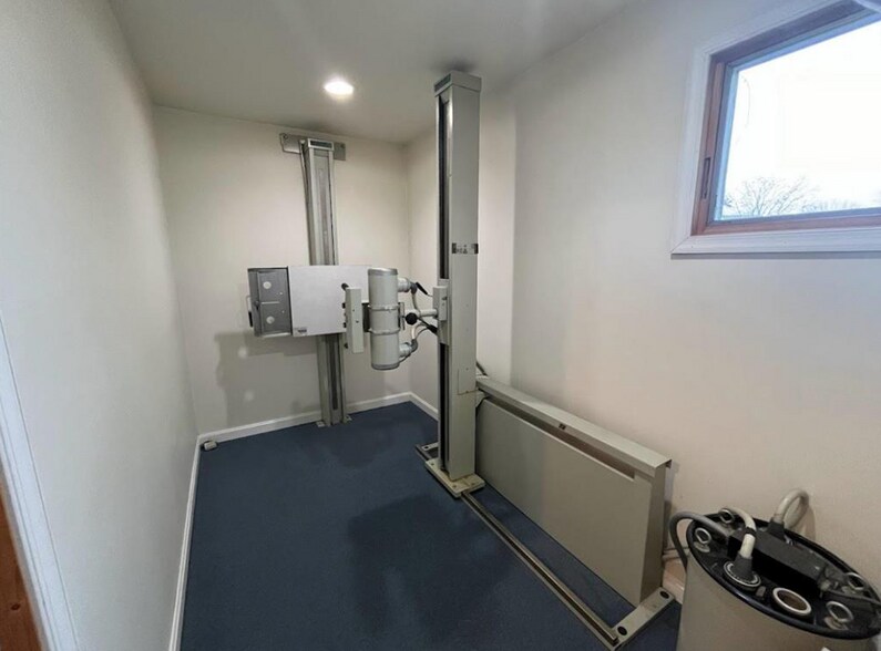 More Photos Of 825 Philadelphia Rd, Easton Medical For Sale