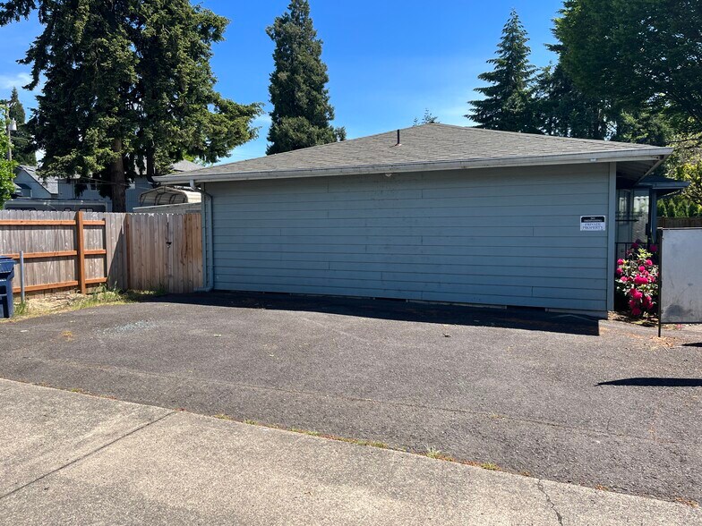 More Photos Of 1185 Arthur St, Eugene Medical For Lease