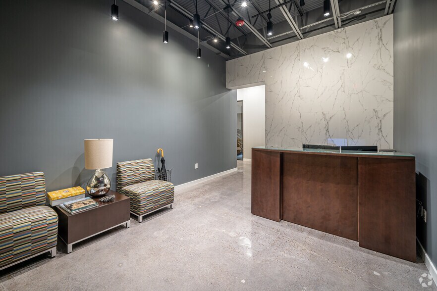 More Photos Of 5353 W Alabama St, Houston Unknown For Lease