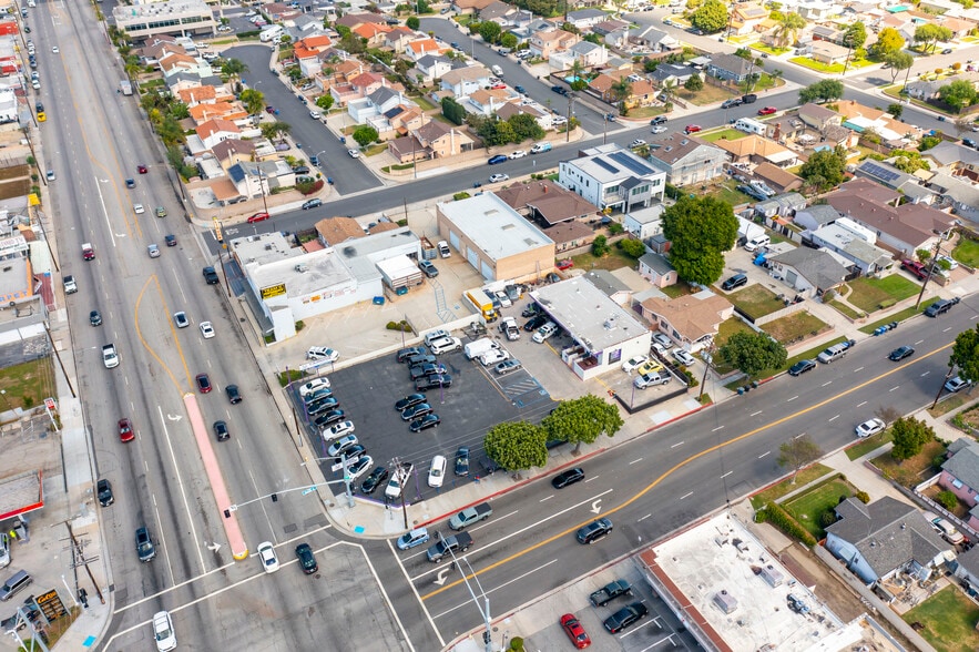More Photos Of 16720 Lakewood Blvd, Bellflower General Retail For Sale