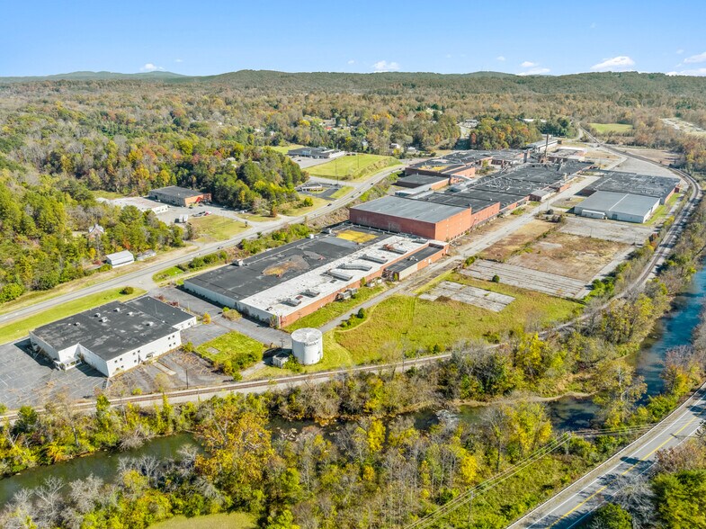 More Photos Of 1641 Fairystone Park Hwy, Stanleytown Warehouse For Sale