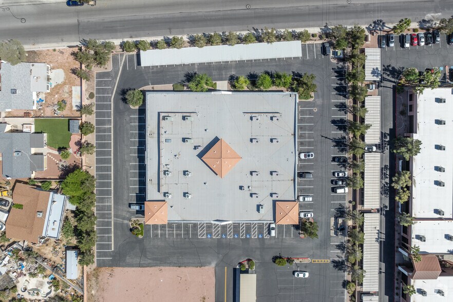 More Photos Of 5580 W Flamingo Rd, Las Vegas Medical For Lease