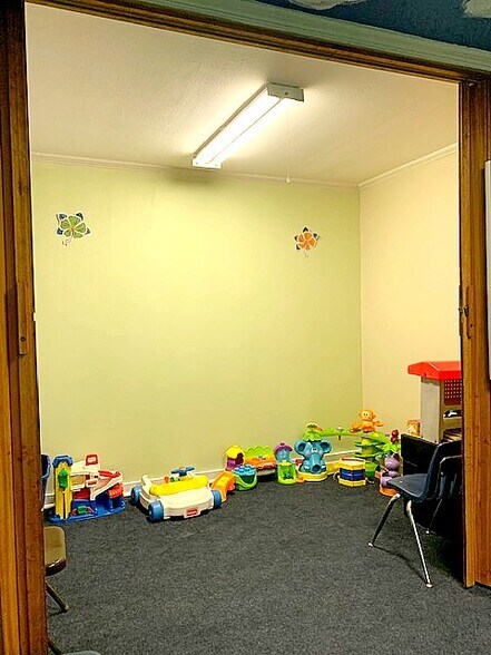 More Photos Of 703-705 N 4th St, West Monroe Religious Facility For Sale