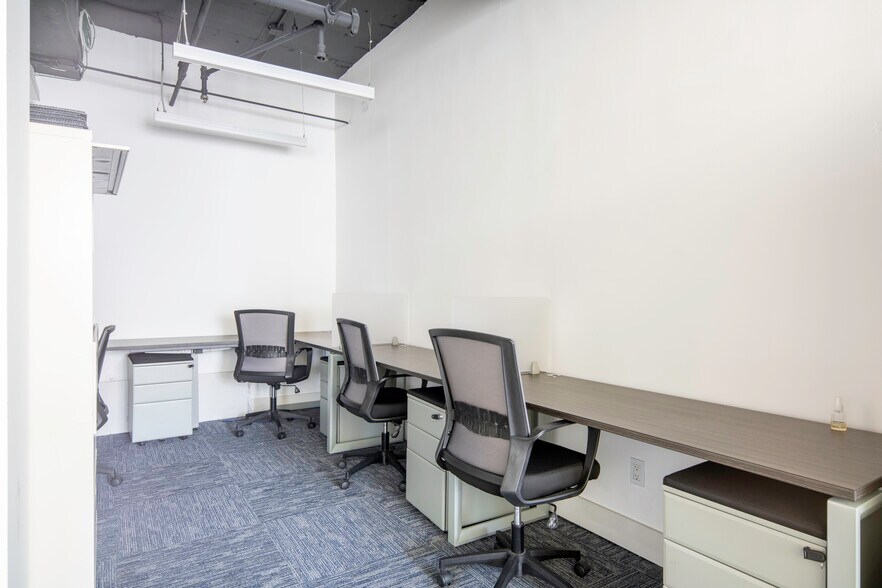 More Photos Of 150 SE 2nd Ave, Miami Office Residential For Sale