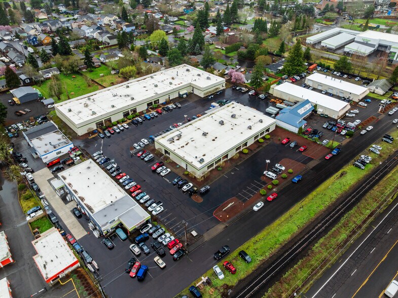 More Photos Of , Beaverton Flex For Sale