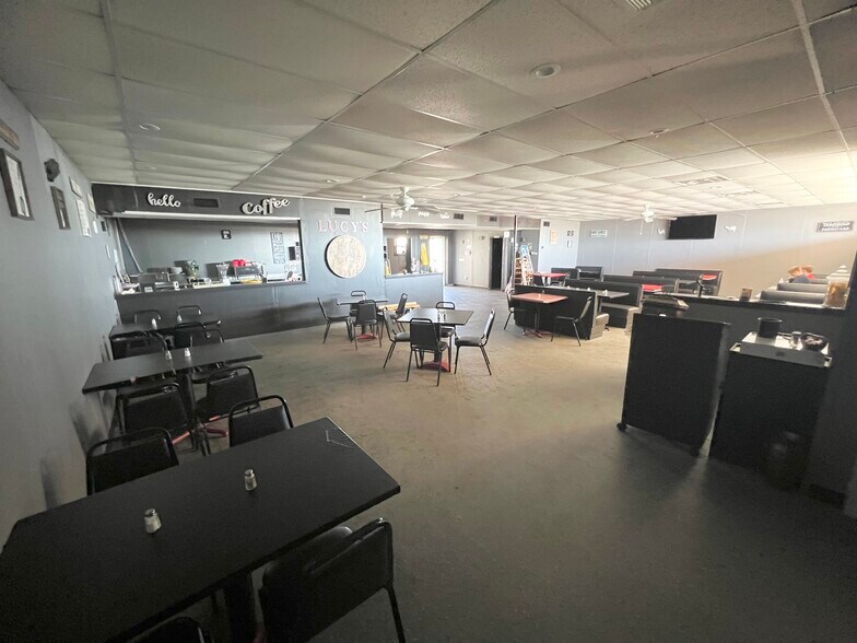 More Photos Of 1120 S 10th St, Frederick Restaurant For Sale