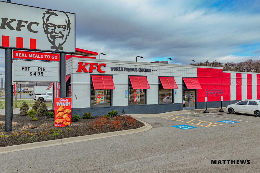 Primary Photo Of 2236 US Highway 41 N, Henderson Fast Food For Sale