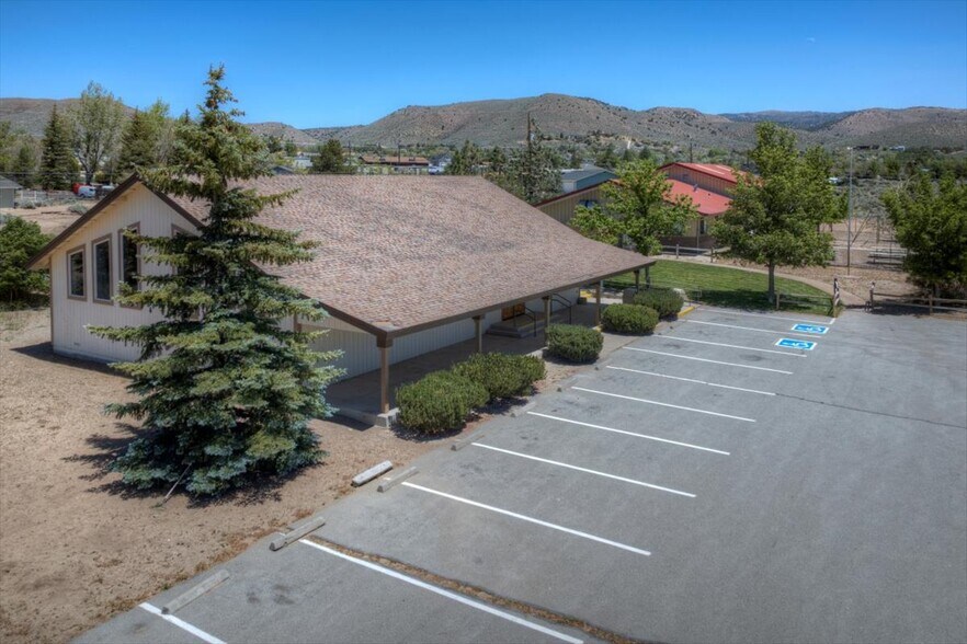 More Photos Of 145 Esmeralda Dr, Washoe Valley Flex For Sale