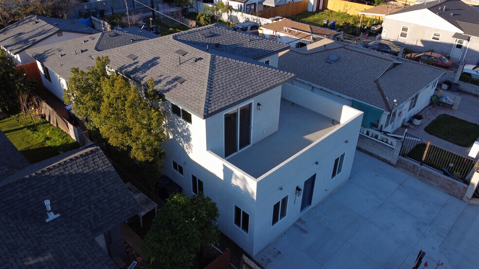 More Photos Of 752 W 9th Ave, Escondido Apartments For Sale