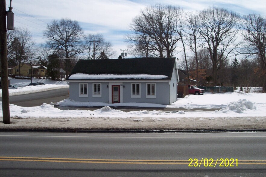 More Photos Of 805 Terryville Ave, Bristol Storefront Retail Office For Sale