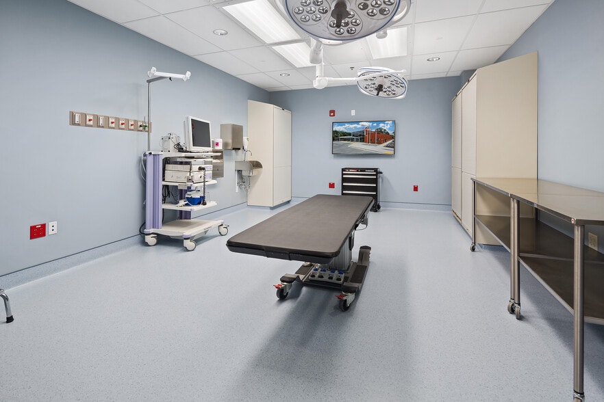 More Photos Of 9201 Cherry Ln, Laurel Medical For Sale