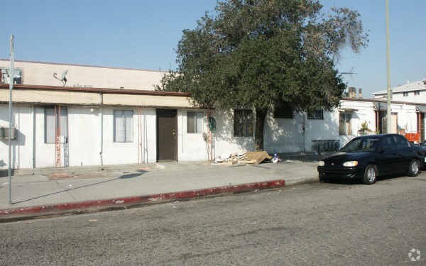 More Photos Of 11329 Sherman Way, Sun Valley Apartments For Sale