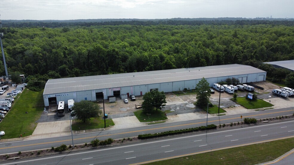 More Photos Of 499 Capital Cir SW, Tallahassee Warehouse For Sale