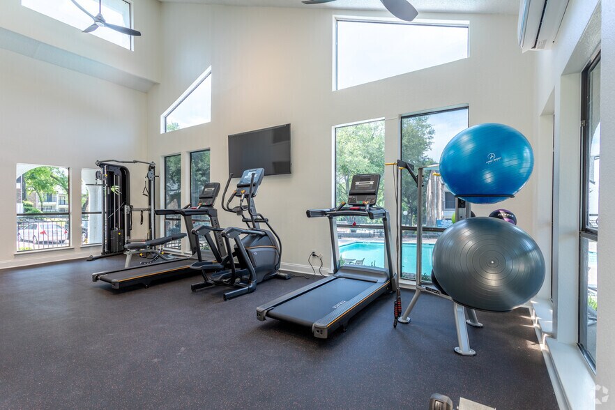 More Photos Of 4328 Duck Creek Dr, Garland Apartments For Sale