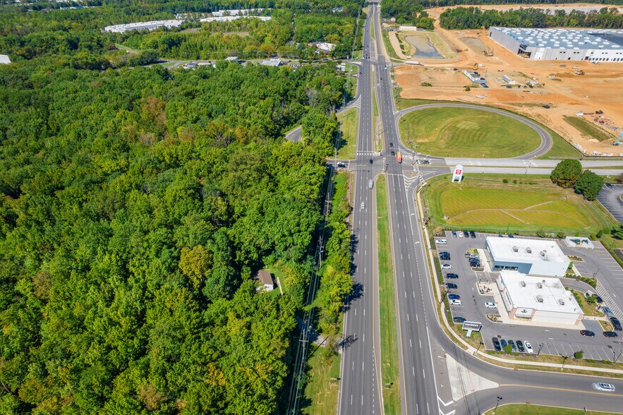 More Photos Of 2608 Mount Holly Rd, Burlington Land For Lease