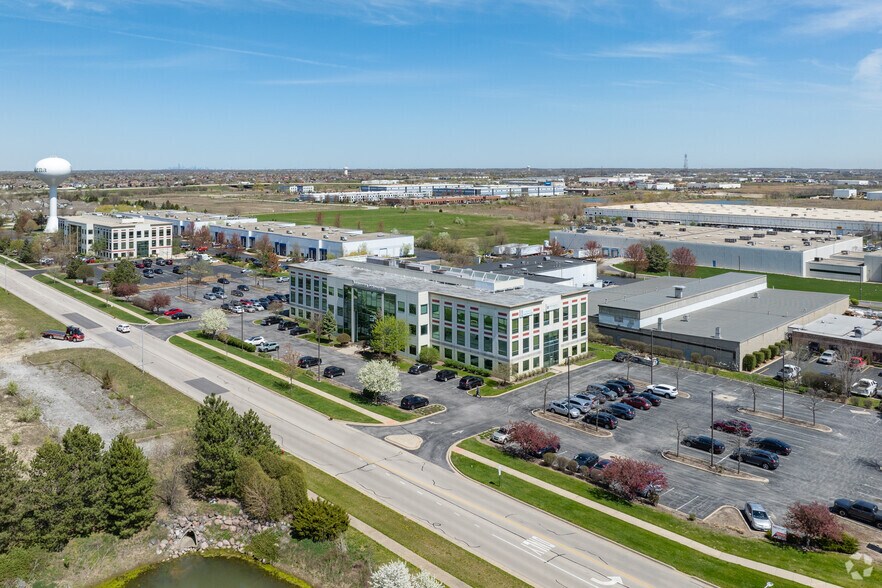 More Photos Of 19065 Hickory Creek Dr, Mokena Medical For Lease