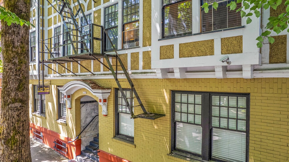 More Photos Of 1215 NW 21st Ave, Portland Apartments For Sale