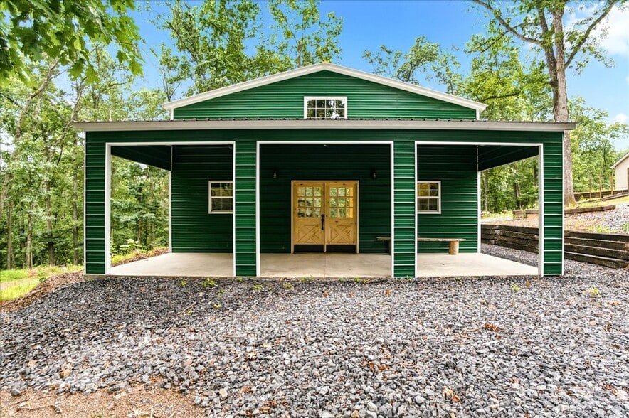 More Photos Of 1309 Redland Rd, Cross Junction Winery Vineyard For Sale