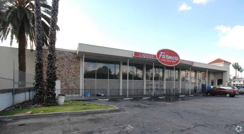 More Photos Of 442-452 N Los Robles Ave, Pasadena Storefront For Sale