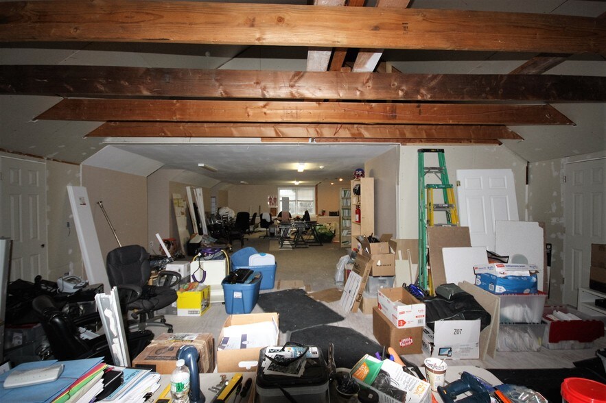 More Photos Of 91 Gleneida Ave, Carmel Office For Sale