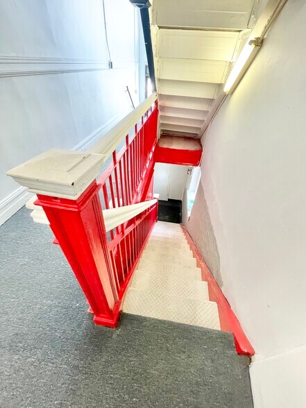 More Photos Of 214-228 Msgr Kemezis Pl, Elizabeth Schools For Lease