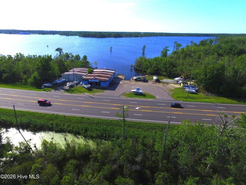 More Photos Of 340 US Highway 158 W, Camden Marina For Sale